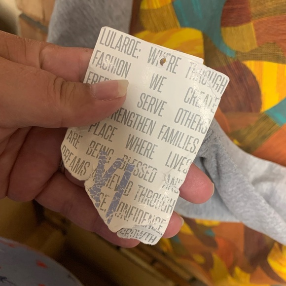 LuLaRoe Randy Top - Picture 4 of 5